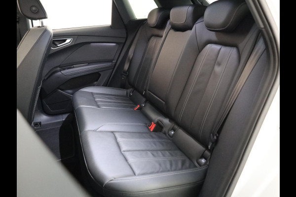 Audi Q4 e-tron 40 S line 77 kWh 204pk | SOH 91,30% | Panoramadak | Lederen bekleding | Lichtmetalen velgen | Matrix Led