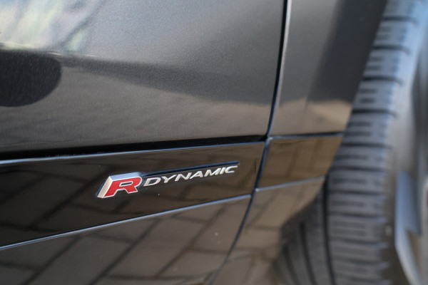 Land Rover Range Rover Evoque 1.5 P300e AWD R-Dynamic SE | BTW | VOL! | PANO | MERIDIAN SURROUND | HUD | MEMORY | DEALER ONDH |