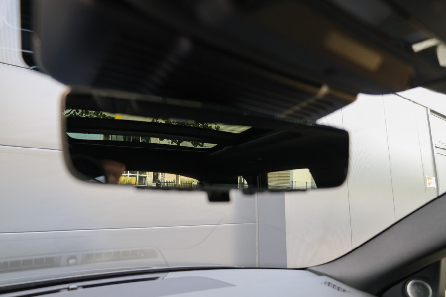 Land Rover Range Rover Evoque 1.5 P300e AWD R-Dynamic SE | BTW | VOL! | PANO | MERIDIAN SURROUND | HUD | MEMORY | DEALER ONDH |