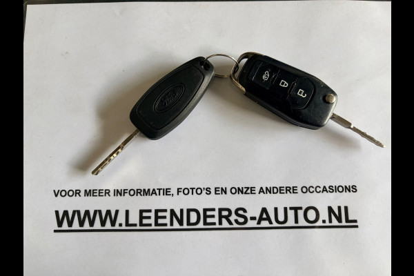 Ford Transit Connect L2H1 Automaat 1.5 EcoBlue 120pk euro6 3persoons Limited, Dakdragers, Trekhaak, RIJKLAARPRIJS!