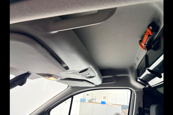Ford Transit Connect L2H1 Automaat 1.5 EcoBlue 120pk euro6 3persoons Limited, Dakdragers, Trekhaak, RIJKLAARPRIJS!