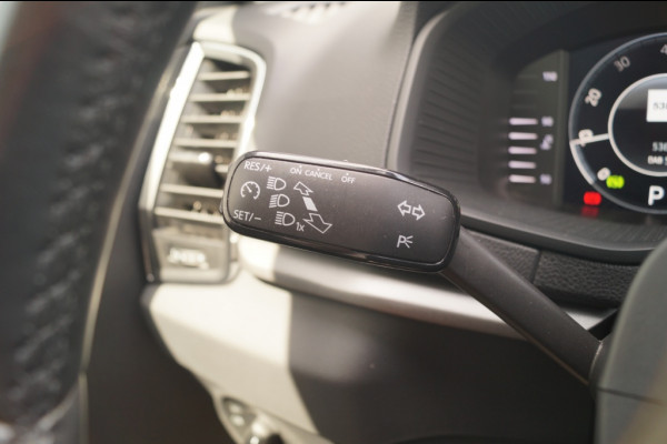 Škoda Karoq 1.0 TSI 115pk DSG Ambition Business -PANO-ECC-NAVI-