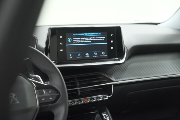 Peugeot 2008 PureTech 130 EAT8 Allure Pack | Camera | Parkeersensoren | Keyless Entry |  Apple Carplay