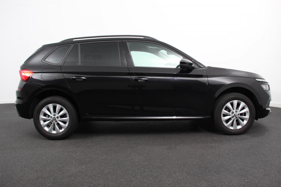 Škoda Kamiq 1.0 TSI 110pk Automaat Life Navigatie Apple Carplay/Android Auto Airco Dab Led Adaptive Cruise Control Verwarmde voorstoelen
