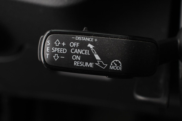 Škoda Kamiq 1.0 TSI 110pk Automaat Life Navigatie Apple Carplay/Android Auto Airco Dab Led Adaptive Cruise Control Verwarmde voorstoelen