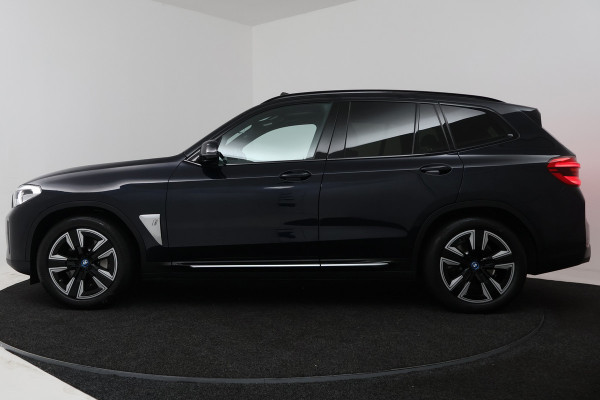 BMW iX3 Executive 80 kWh SOH 97% (PANORAMADAK, CAMERA, STOELVERWARMING, ELEKTR STOELEN, CRUISE ADAPTIEF)