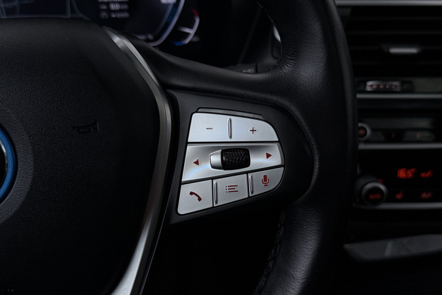 BMW iX3 Executive 80 kWh SOH 97% (PANORAMADAK, CAMERA, STOELVERWARMING, ELEKTR STOELEN, CRUISE ADAPTIEF)