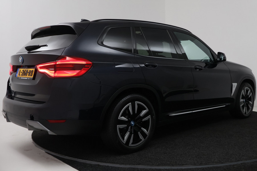 BMW iX3 Executive 80 kWh SOH 97% (PANORAMADAK, CAMERA, STOELVERWARMING, ELEKTR STOELEN, CRUISE ADAPTIEF)