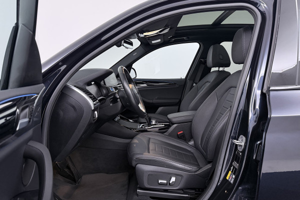 BMW iX3 Executive 80 kWh SOH 97% (PANORAMADAK, CAMERA, STOELVERWARMING, ELEKTR STOELEN, CRUISE ADAPTIEF)
