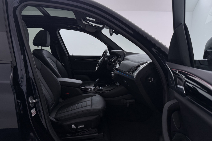 BMW iX3 Executive 80 kWh SOH 97% (PANORAMADAK, CAMERA, STOELVERWARMING, ELEKTR STOELEN, CRUISE ADAPTIEF)