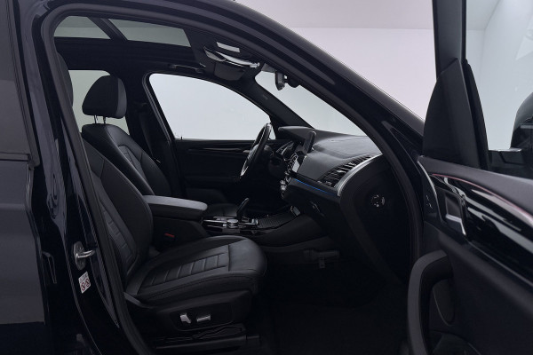 BMW iX3 Executive 80 kWh SOH 97% (PANORAMADAK, CAMERA, STOELVERWARMING, ELEKTR STOELEN, CRUISE ADAPTIEF)