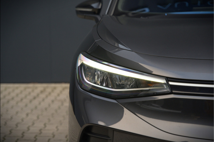 Volkswagen ID.4 First 77 kWh | Stoelverwarming | Stuurverwarming | Adaptive Cruise Control | Navigatie | Apple Carplay | Keyless | Camera | Parkeersensoren | NAP | BTW | SOH 92,01%