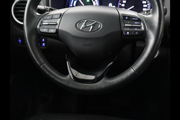 Hyundai Kona 1.6 GDI HEV Premium | Stoelventilatie | Leder 1e eigenaar | Adaptive cruise | Head-Up | Trekhaak | Achterbankverwarming | Carplay | Navigatie | Keyless | Krell Audio | Side Assist | Stoelverwarming