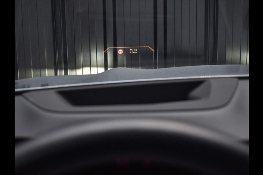 BMW X5 xDrive50e M-Sport Pro | Panoramadak | Harman/Kardon | HUD | Iconic Glow | Integral Active Steering | Memory Seats | Ambiance Interieur | Trekhaak |