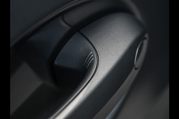 BMW X5 xDrive50e M-Sport Pro | Panoramadak | Harman/Kardon | HUD | Iconic Glow | Integral Active Steering | Memory Seats | Ambiance Interieur | Trekhaak |