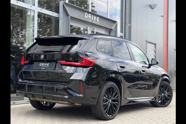 BMW X1 xDrive30e M-Sport |Pano|H/K|Leer|Memory|Innovation|360Cam|ACC|HUD|Trekhaak|20"