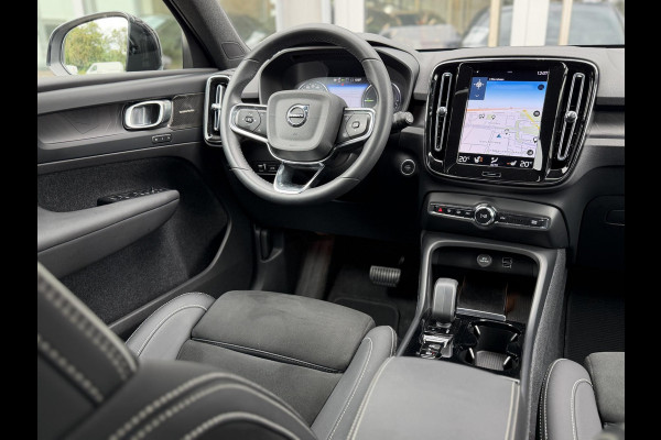 Volvo XC40 1.5 T4 Plug-in hybrid Ultimate Dark |Pano|H/K|360Cam|Memory|PilotAssit|Trekhaak|BLIS|ThunderGrey