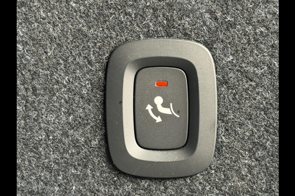 Volvo XC40 1.5 T4 Plug-in hybrid Ultimate Dark |Pano|H/K|360Cam|Memory|PilotAssit|Trekhaak|BLIS|ThunderGrey