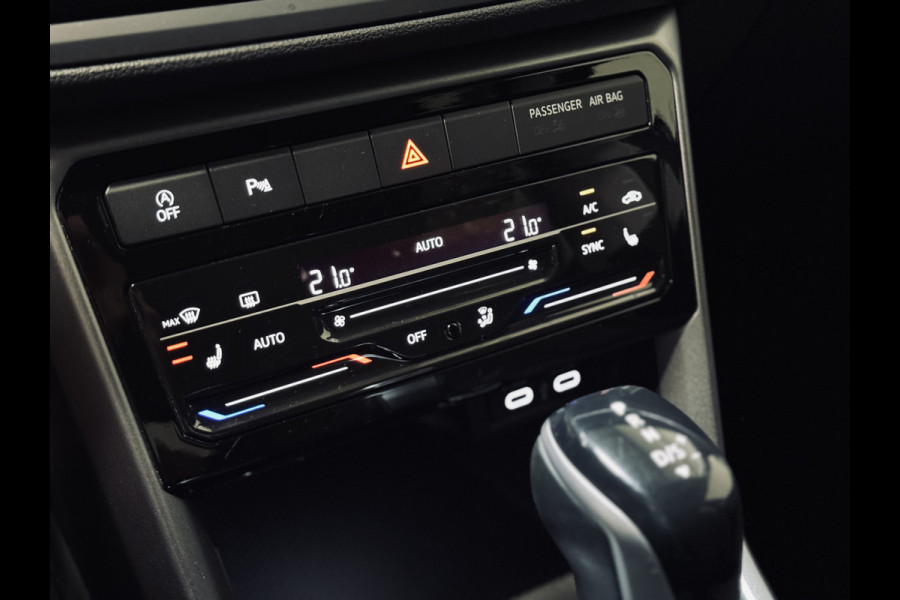 Volkswagen T-Cross 1.0 TSI Active | Camera | ACC | Trekhaak