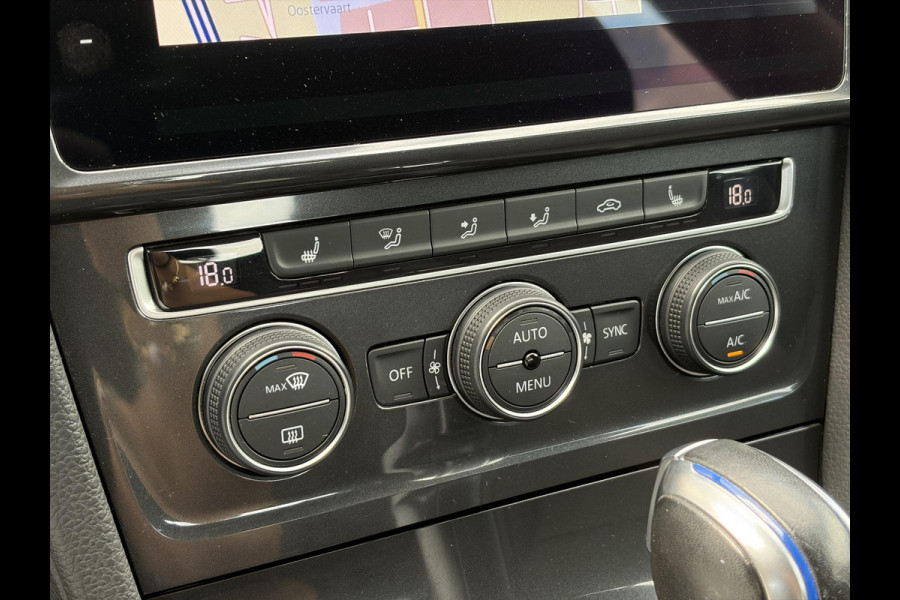 Volkswagen e-Golf e-Golf SOH88%,Draadloze telefoonlader,Camera,Carplay,Navi,Recent beurt gehad,Keyless,Warmtepomp,2e Eigenaar,Stoelverwarming,Pdc V+A,N.A.P,Nieuwe Apk bij Aflevering