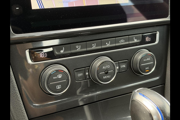 Volkswagen e-Golf e-Golf SOH88%,Draadloze telefoonlader,Camera,Carplay,Navi,Recent beurt gehad,Keyless,Warmtepomp,2e Eigenaar,Stoelverwarming,Pdc V+A,N.A.P,Nieuwe Apk bij Aflevering