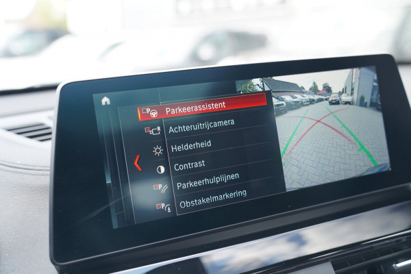 BMW X1 XDrive25e eDrive Edition | M-pakket | HuD | Panorama | Harman/Kardon | Adaptieve Cruise | Memory | Trekhaak | Camera | NAP