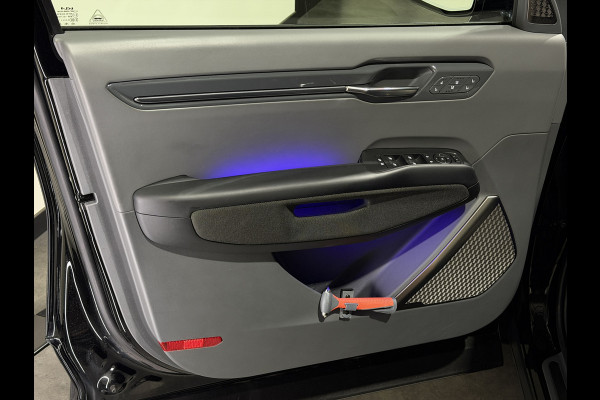 Kia EV9 Launch Edition GT-Line AWD 99.8 kWh 384pk | SOH 96,3% | 6-zits | Stoelen verwarmd & gekoeld | Luxe leder | In nieuwstaat