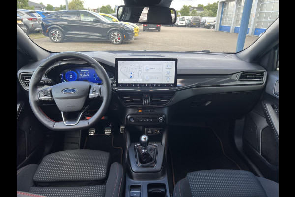 Ford FOCUS Wagon 1.0 EcoBoost Hybrid ST Line X | Wegklapbare trekhaak | Winter pack | AGR-stoelen | Bang&Olufsen | Elektrische achterklep