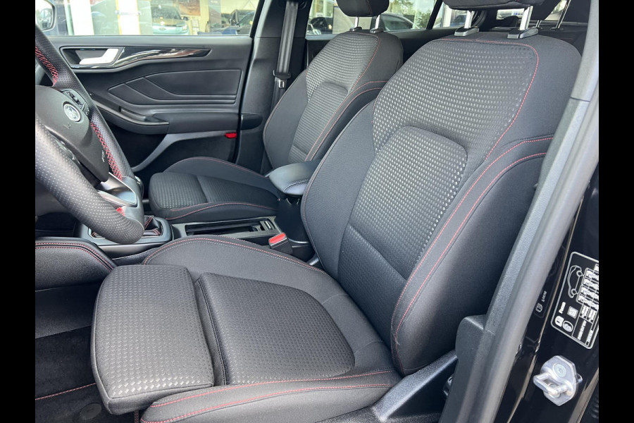 Ford FOCUS Wagon 1.0 EcoBoost Hybrid ST Line X | Wegklapbare trekhaak | Winter pack | AGR-stoelen | Bang&Olufsen | Elektrische achterklep