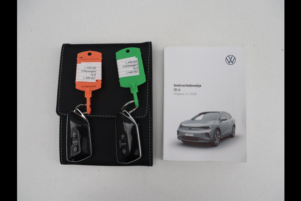 Volkswagen ID.4 First Max 77 kWh | SOH 91,9% | Panoramadak | Leder/alcantara | Memory | Stuur/stoel verwarming | Adaptive cruise | 360 camera | Dodehoek detectie | Carplay | Sfeerverlichting |