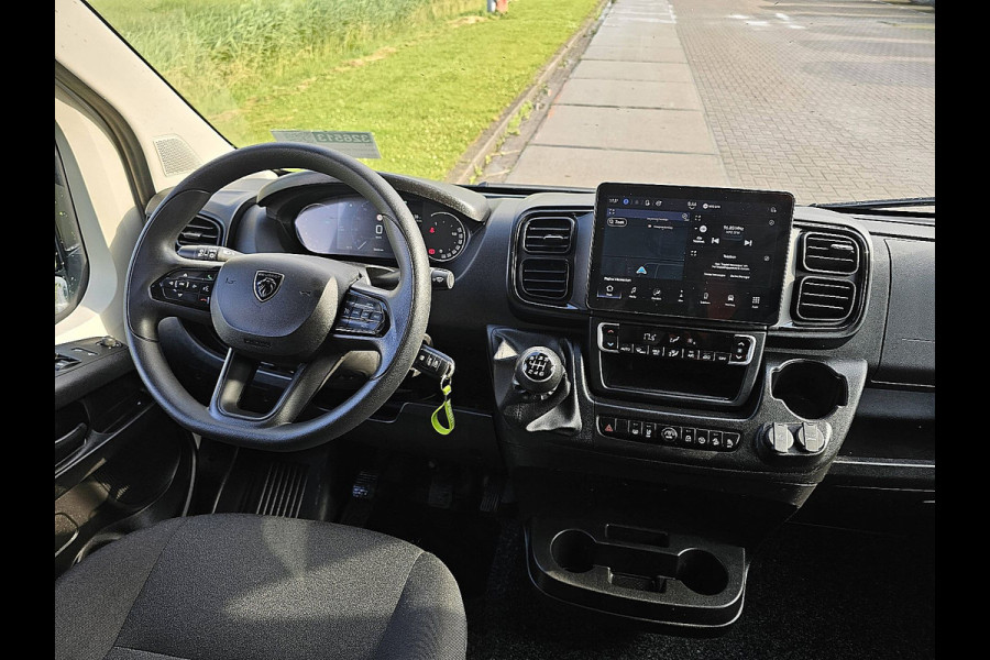 Peugeot Boxer 2.2 BlueHDi 180 S&S L4H2 3.5t Zwaar L4H2 Maxi Navi Airco Camera Carplay Cruise Control Euro6 Nieuw Model 140 PK