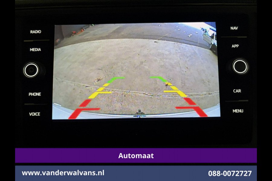 Volkswagen Crafter 2.0 TDI 141pk Automaat L3H3 L2H2 Euro6 Airco | Camera | Apple Carplay | 3000kg Trekhaak | Cruisecontrol Sidebars, Bijrijdersbank