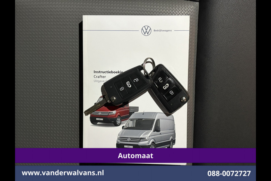 Volkswagen Crafter 2.0 TDI 141pk Automaat L3H3 L2H2 Euro6 Airco | Camera | Apple Carplay | 3000kg Trekhaak | Cruisecontrol Sidebars, Bijrijdersbank