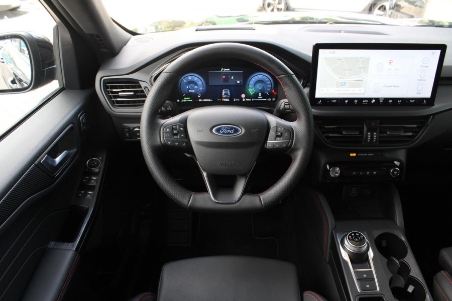 Ford Kuga 2.5 PHEV ST-Line X | Wegklapbare trekhaak | Panoramadak | 19 inch | Technology Pack | Winter Pack