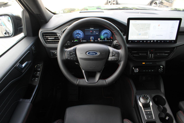 Ford Kuga 2.5 PHEV ST-Line X | Wegklapbare trekhaak | Panoramadak | 19 inch | Technology Pack | Winter Pack