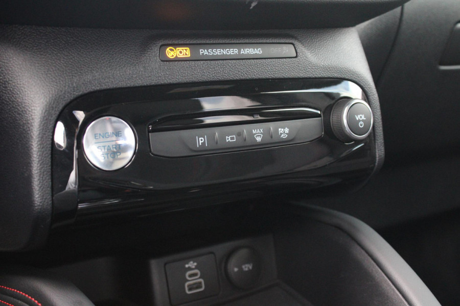 Ford Kuga 2.5 PHEV ST-Line X | Wegklapbare trekhaak | Panoramadak | 19 inch | Technology Pack | Winter Pack