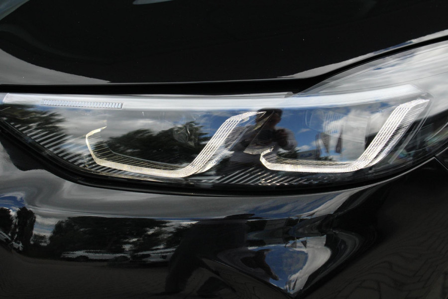 Ford Kuga 2.5 PHEV ST-Line X | Wegklapbare trekhaak | Panoramadak | 19 inch | Technology Pack | Winter Pack