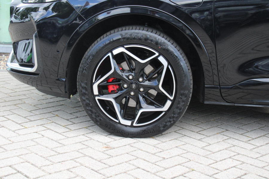 Ford Kuga 2.5 PHEV ST-Line X | Wegklapbare trekhaak | Panoramadak | 19 inch | Technology Pack | Winter Pack
