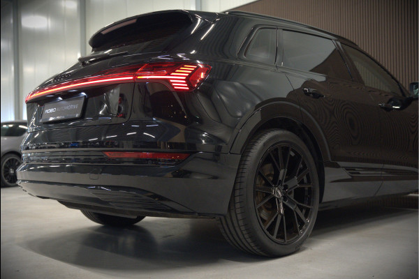 Audi e-tron e-tron 50 quattro Launch edition plus 71 kWh | Panoramadak | Stoelverwarming | Memory Seat | Adaptive Cruise Control | Luchtvering | Parkeersensoren | Apple Carplay | Keyless | SOH 83,67%
