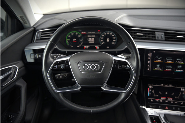 Audi e-tron e-tron 50 quattro Launch edition plus 71 kWh | Panoramadak | Stoelverwarming | Memory Seat | Adaptive Cruise Control | Luchtvering | Parkeersensoren | Apple Carplay | Keyless | SOH 83,67%