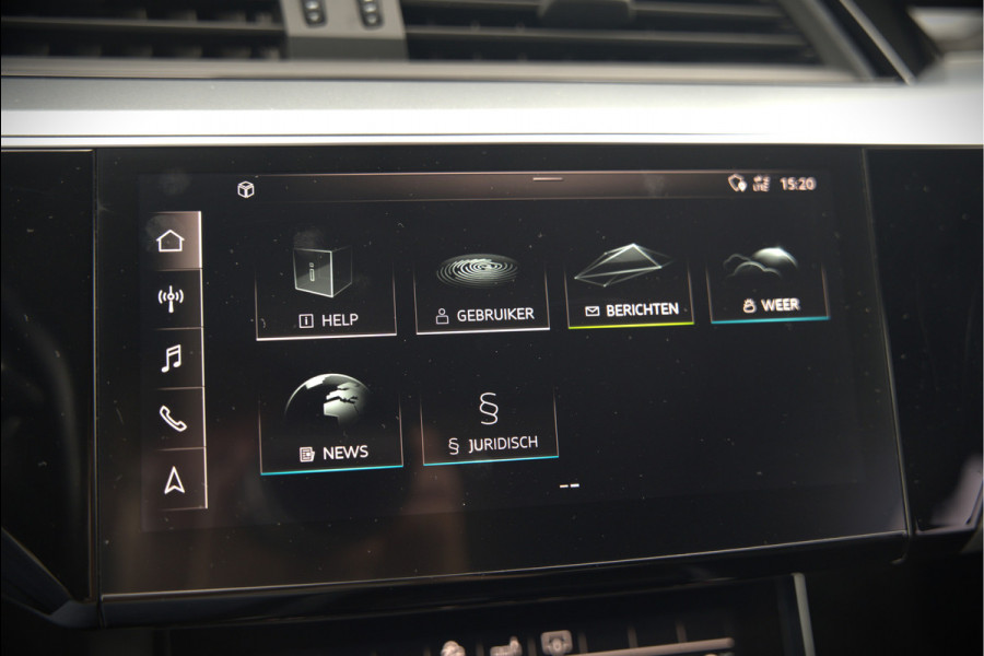 Audi e-tron e-tron 50 quattro Launch edition plus 71 kWh | Panoramadak | Stoelverwarming | Memory Seat | Adaptive Cruise Control | Luchtvering | Parkeersensoren | Apple Carplay | Keyless | SOH 83,67%