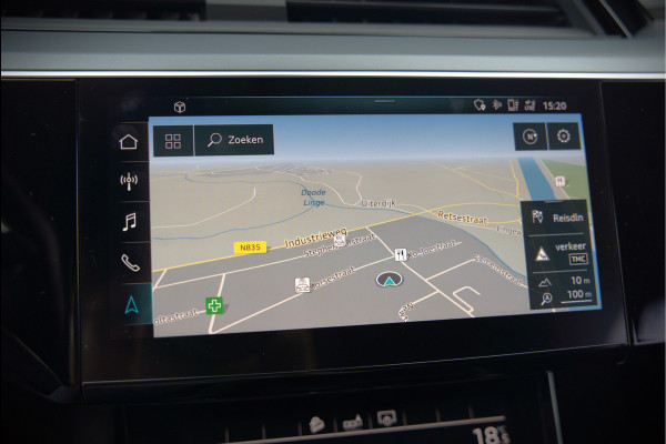 Audi e-tron e-tron 50 quattro Launch edition plus 71 kWh | Panoramadak | Stoelverwarming | Memory Seat | Adaptive Cruise Control | Luchtvering | Parkeersensoren | Apple Carplay | Keyless | SOH 83,67%