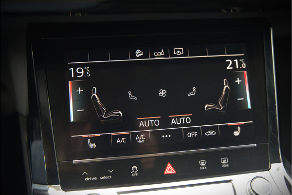 Audi e-tron e-tron 50 quattro Launch edition plus 71 kWh | Panoramadak | Stoelverwarming | Memory Seat | Adaptive Cruise Control | Luchtvering | Parkeersensoren | Apple Carplay | Keyless | SOH 83,67%