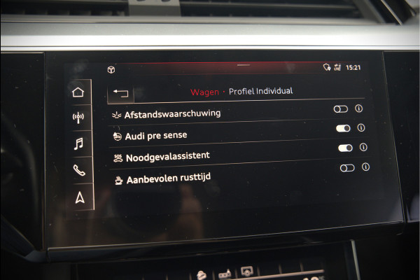 Audi e-tron e-tron 50 quattro Launch edition plus 71 kWh | Panoramadak | Stoelverwarming | Memory Seat | Adaptive Cruise Control | Luchtvering | Parkeersensoren | Apple Carplay | Keyless | SOH 83,67%