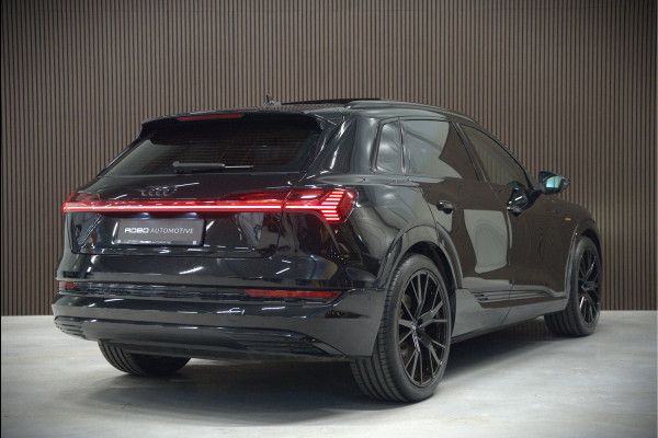 Audi e-tron e-tron 50 quattro Launch edition plus 71 kWh | Panoramadak | Stoelverwarming | Keyless | Apple Carplay | Luchtvering | Adaptive Cruise Control | Leer | Elek. Stoelen  | BTW | NAP | Led | Black Style | PDC | SOH 84,94%