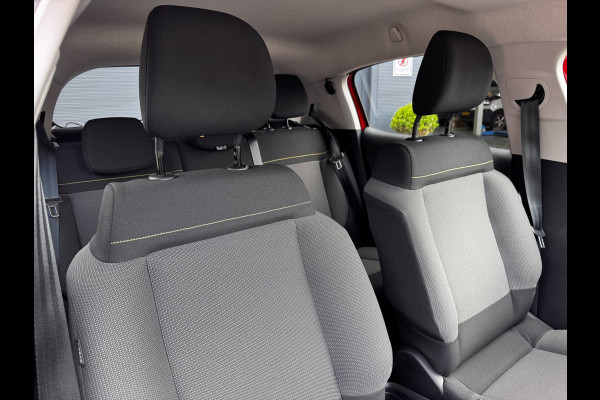 Citroën C3 1.2 PureTech Shine | Automaat | Camera | Stoelverwarming | PDC voor + achter | Navigatie