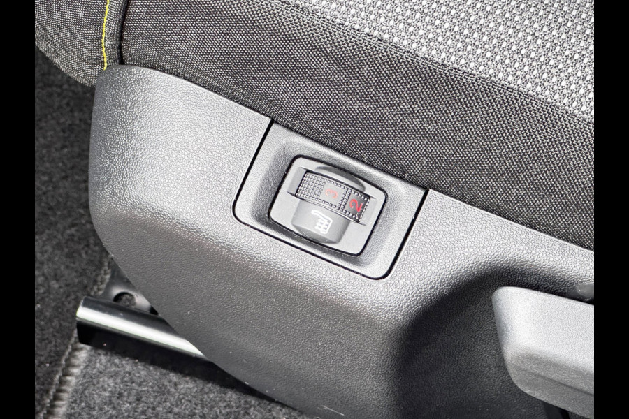 Citroën C3 1.2 PureTech Shine | Automaat | Camera | Stoelverwarming | PDC voor + achter | Navigatie
