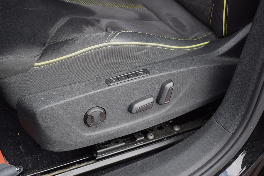 Škoda ENYAQ Coupé iV 80 RS | Pano | Memory | Alcantara | Matrix | Stuurverwarming