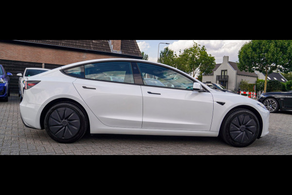 Tesla Model 3 RWD 60 kWh | Selfdriving optie | Panorama sunroof | 360cam | LED | Sfeerverlichting | Adaptieve cruise | Lane assist