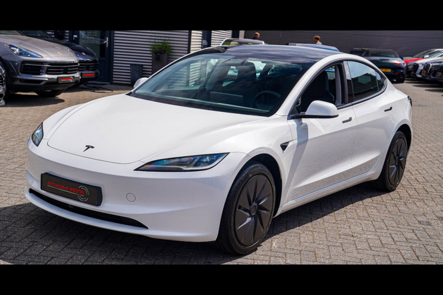 Tesla Model 3 RWD 60 kWh | Selfdriving optie | Panorama sunroof | 360cam | LED | Sfeerverlichting | Adaptieve cruise | Lane assist